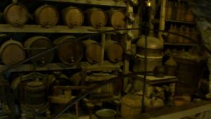 Ι.Μ Μεγάλο Μετέωρο κελάρι